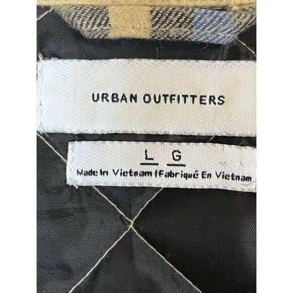 Urban Outfitters Shirt Men L Khaki Check Quilted Chore Barn Plaid Preppy Flannel - Picture 3 of 10